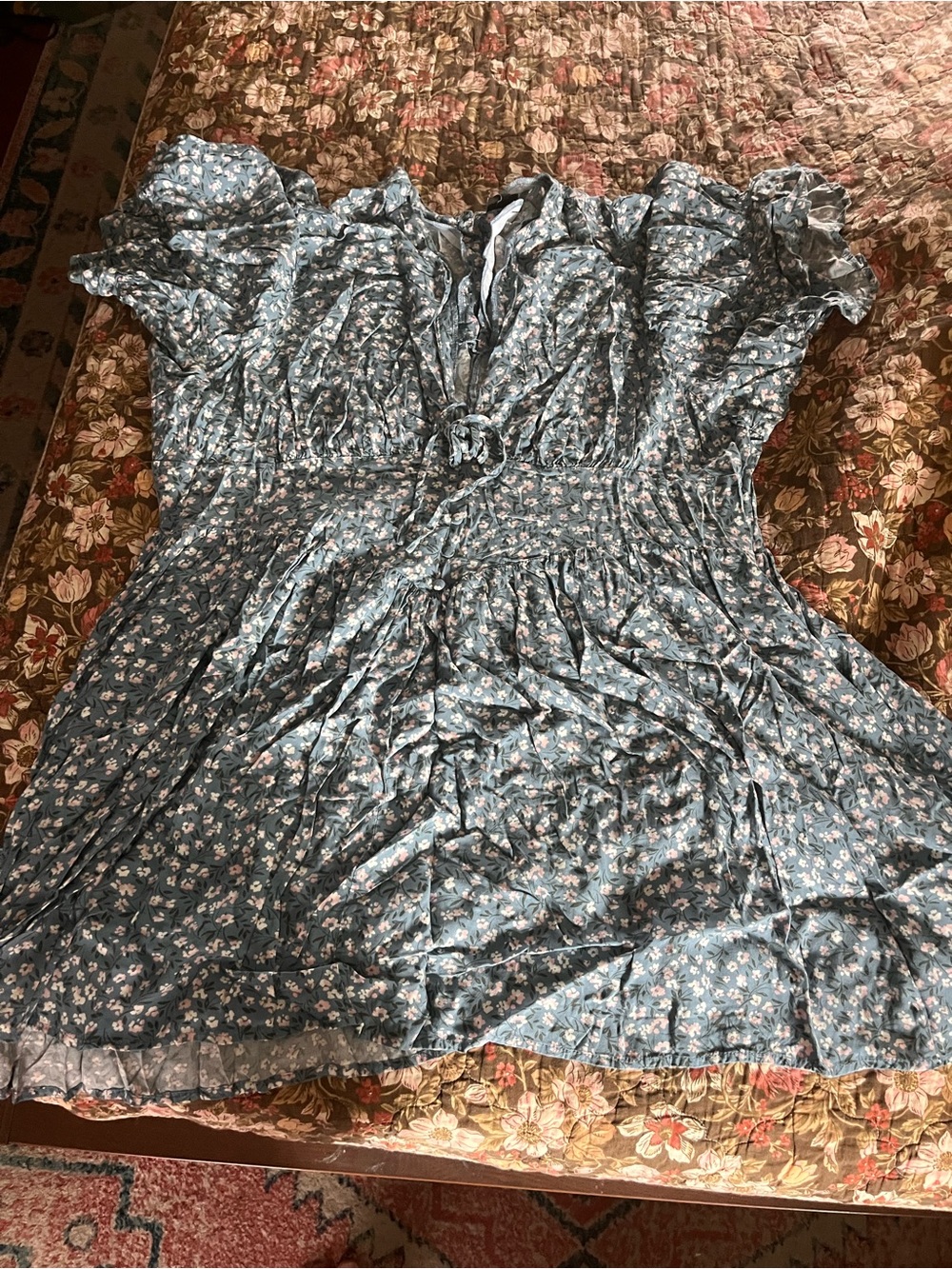 Torrid | 24 | Blue Ditsy Floral Puff Sleeve Dress